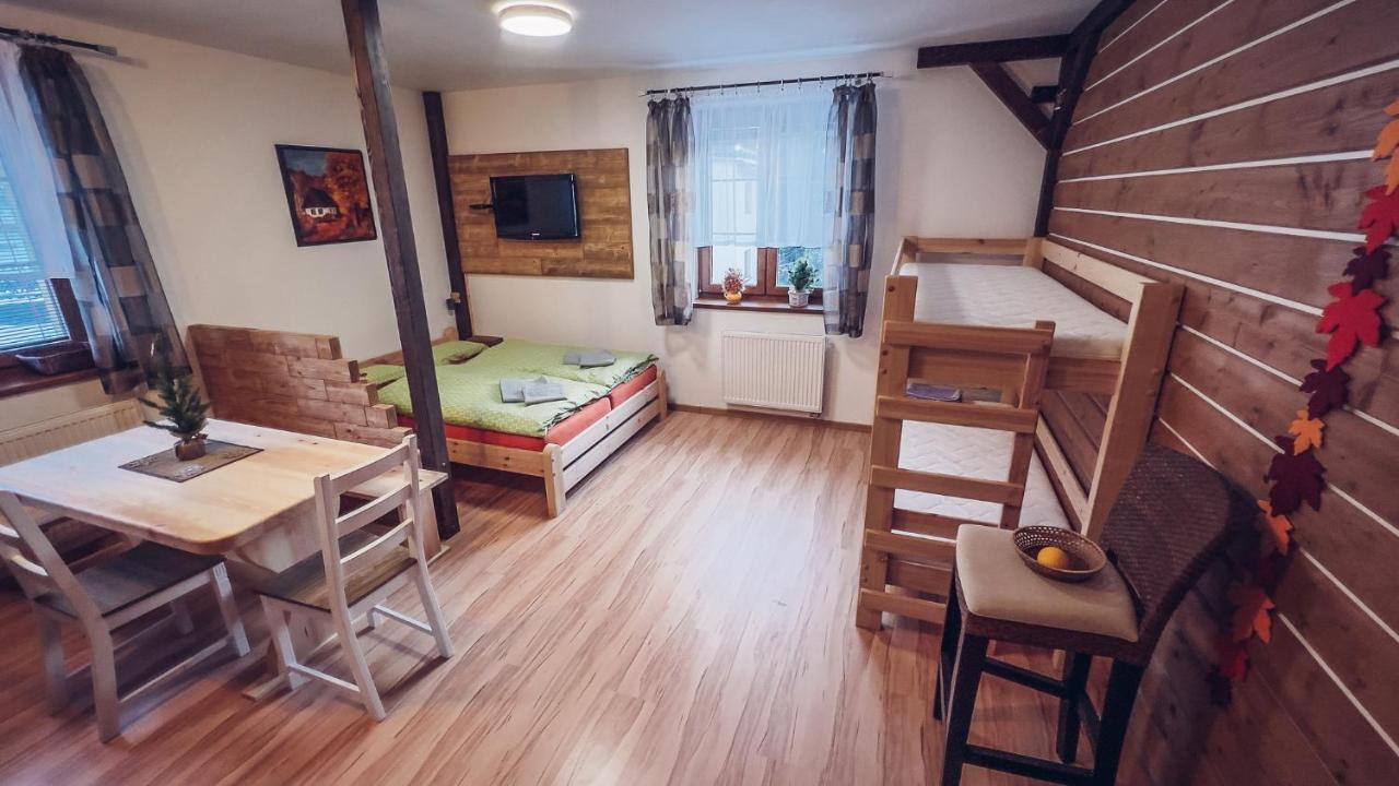 Apartmany Domino Železná Ruda 外观 照片