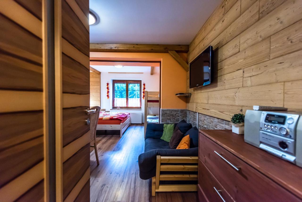 Apartmany Domino Železná Ruda 外观 照片
