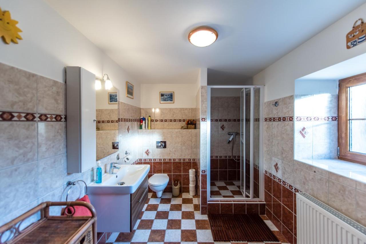Apartmany Domino Železná Ruda 外观 照片