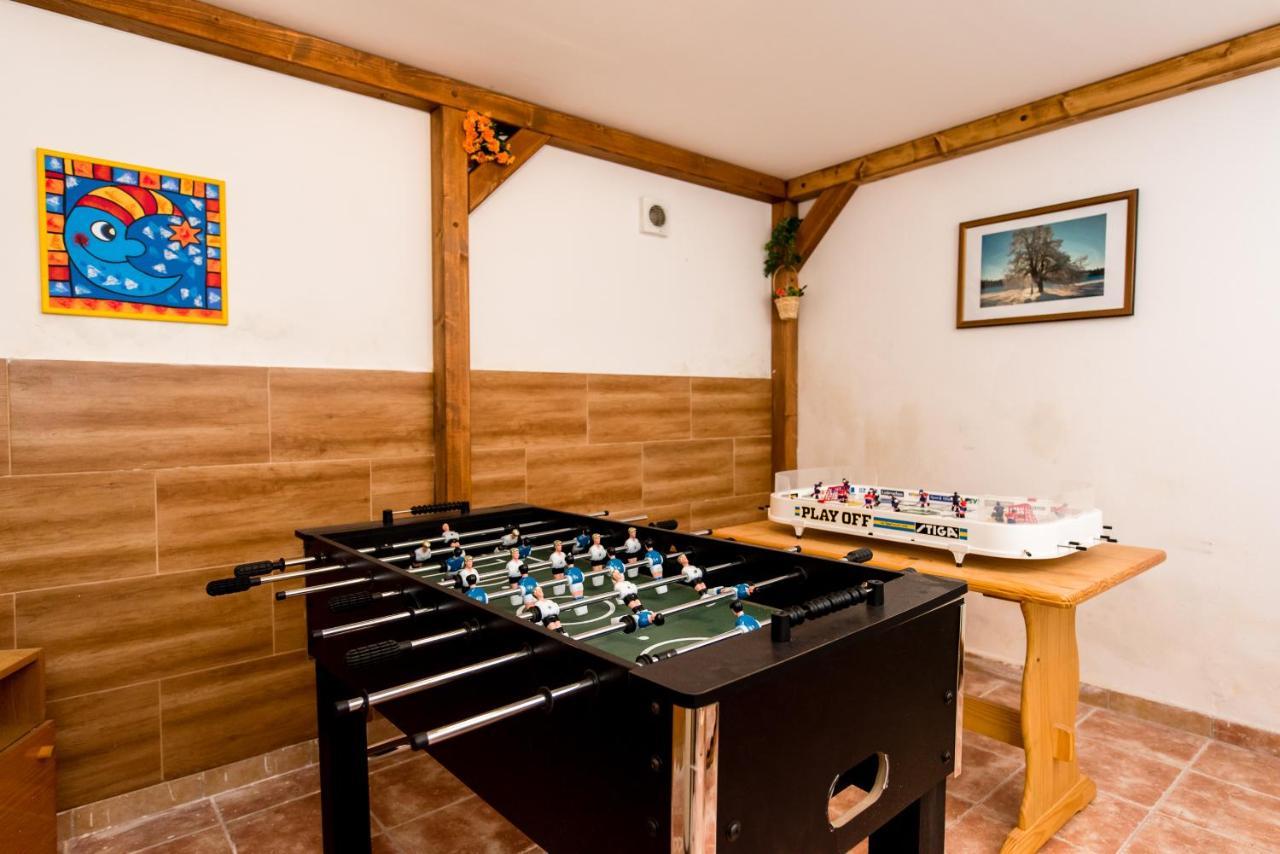 Apartmany Domino Železná Ruda 外观 照片