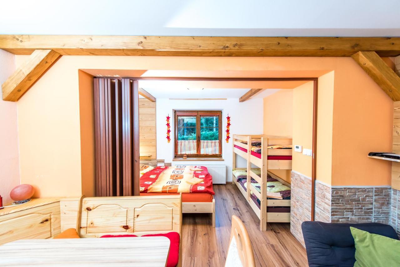 Apartmany Domino Železná Ruda 外观 照片